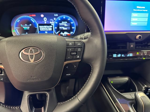 Certified 2026 Toyota Crown AWD/4WD image 21