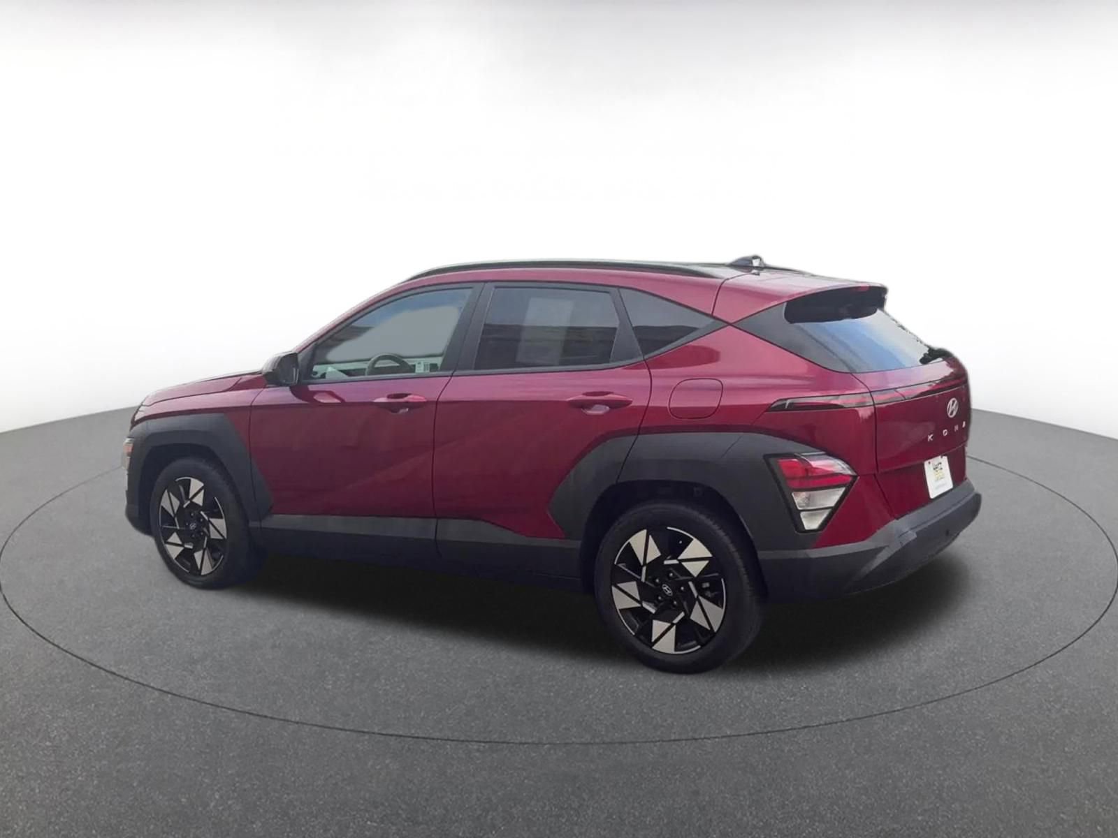 Used 2025 Hyundai Kona SEL image 9