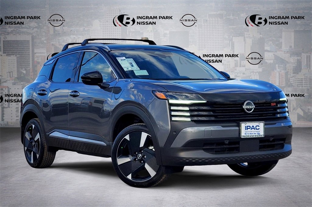 New 2025 Nissan Kicks SR w/ Illumination Package