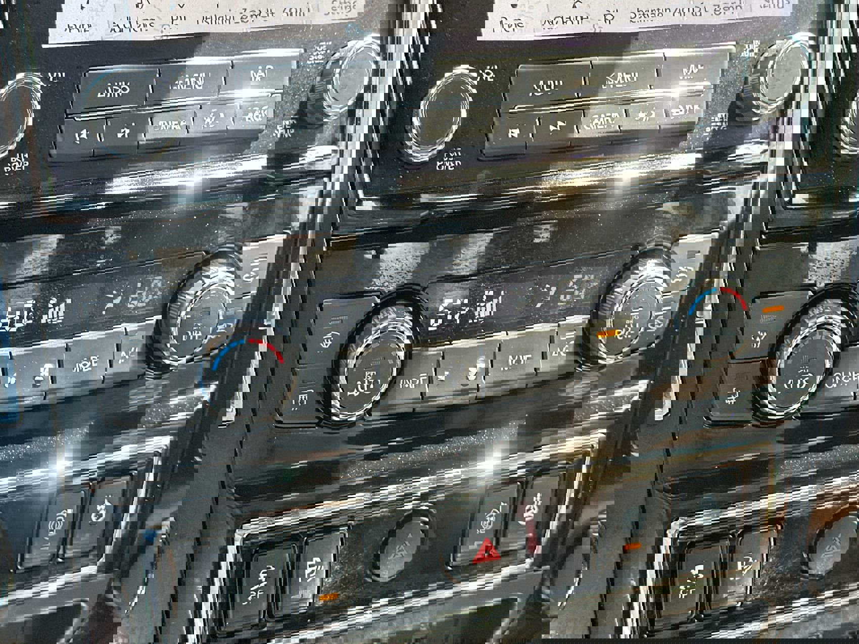 Used 2023 Nissan Titan Platinum Reserve w/ Moonroof Package image 19