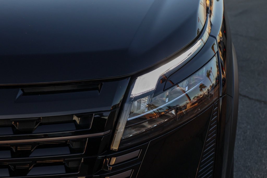 New 2026 Nissan Pathfinder SV FWD image 10
