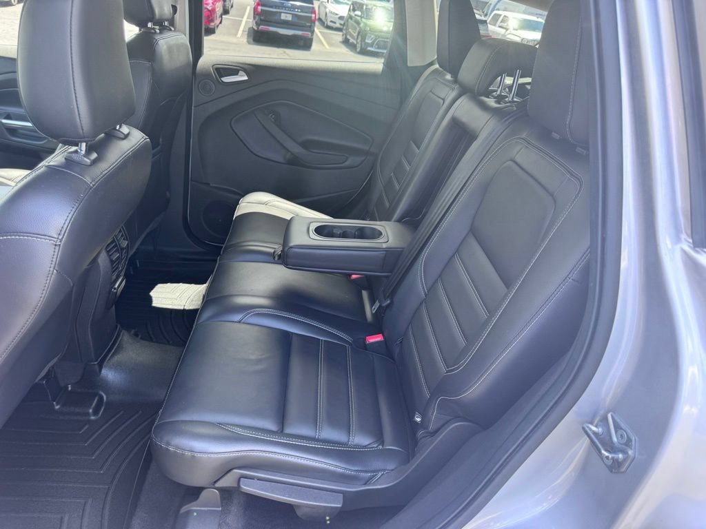 Used 2019 Ford Escape Titanium AWD/4WD image 31