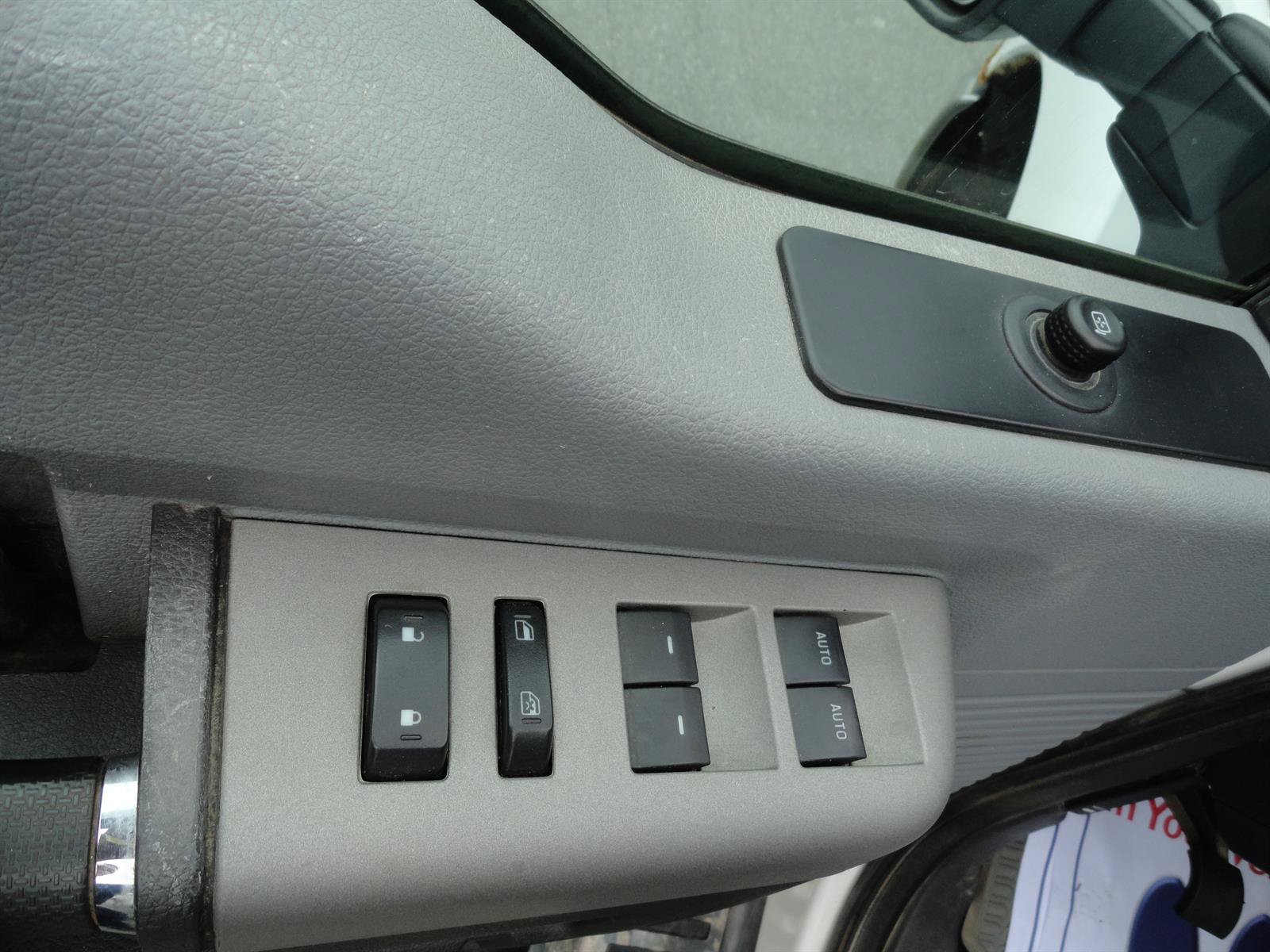 Used 2015 Ford F250 XLT AWD/4WD image 12