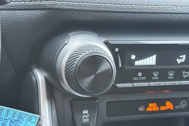 Used 2023 Toyota RAV4 LE image 28