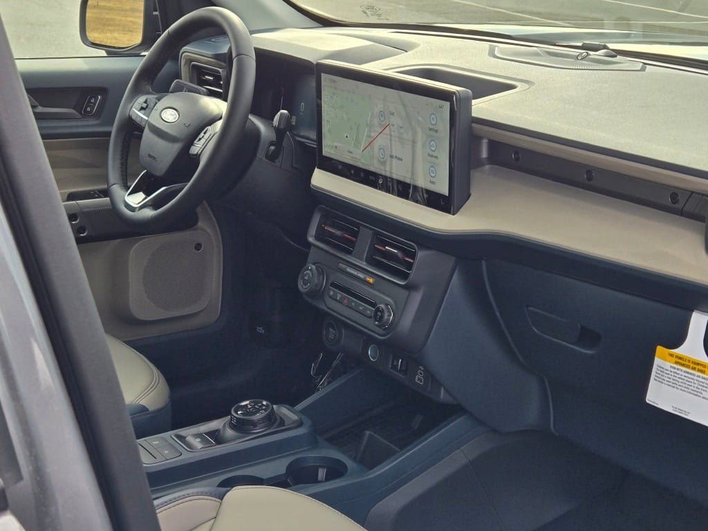 New 2025 Ford Maverick Lariat AWD/4WD image 7