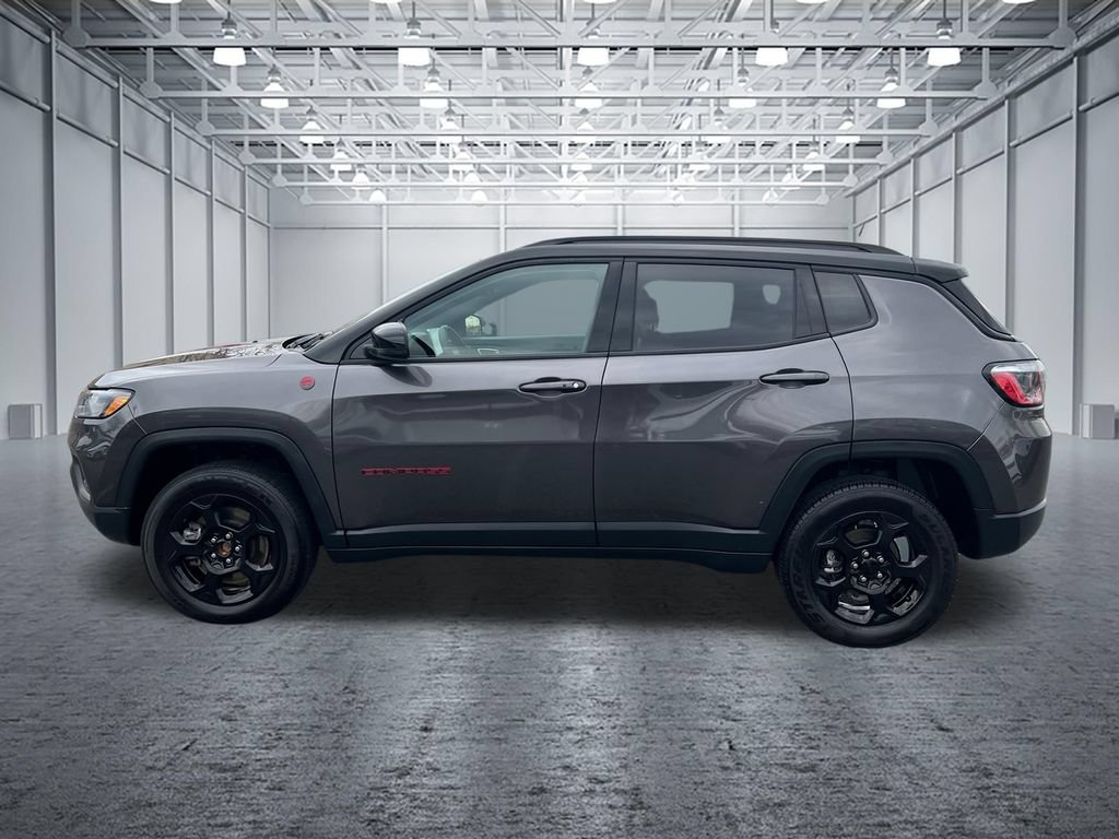 Used 2023 Jeep Compass Trailhawk AWD/4WD image 4