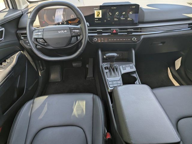 Used 2026 Kia Sportage EX FWD image 19