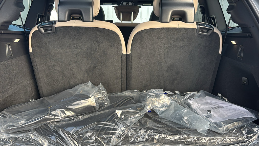 New 2027 Volvo XC90 B6 Plus AWD/4WD image 29