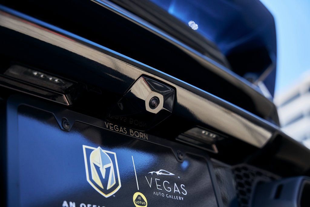 Used 2024 Lamborghini Huracan Tecnica image 17