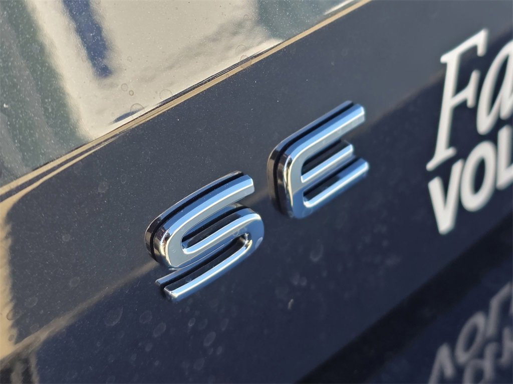 New 2026 Volkswagen Taos SE image 7