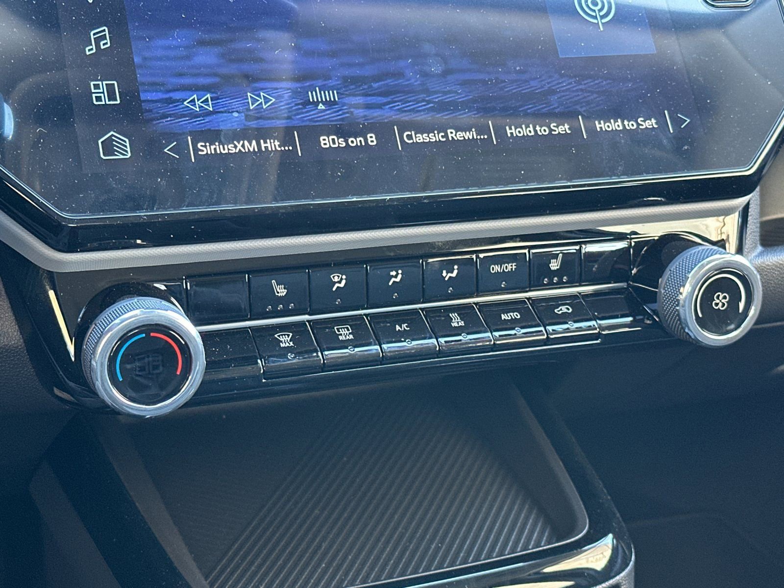 New 2027 Chevrolet Bolt LT w/ Comfort Package image 23