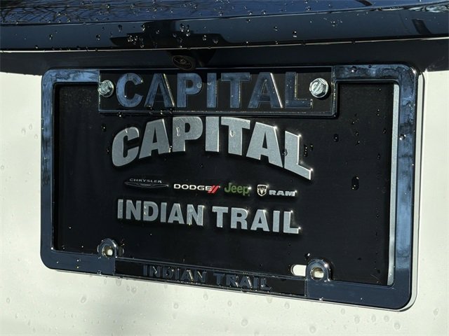 Used 2024 GMC Terrain SLE image 43