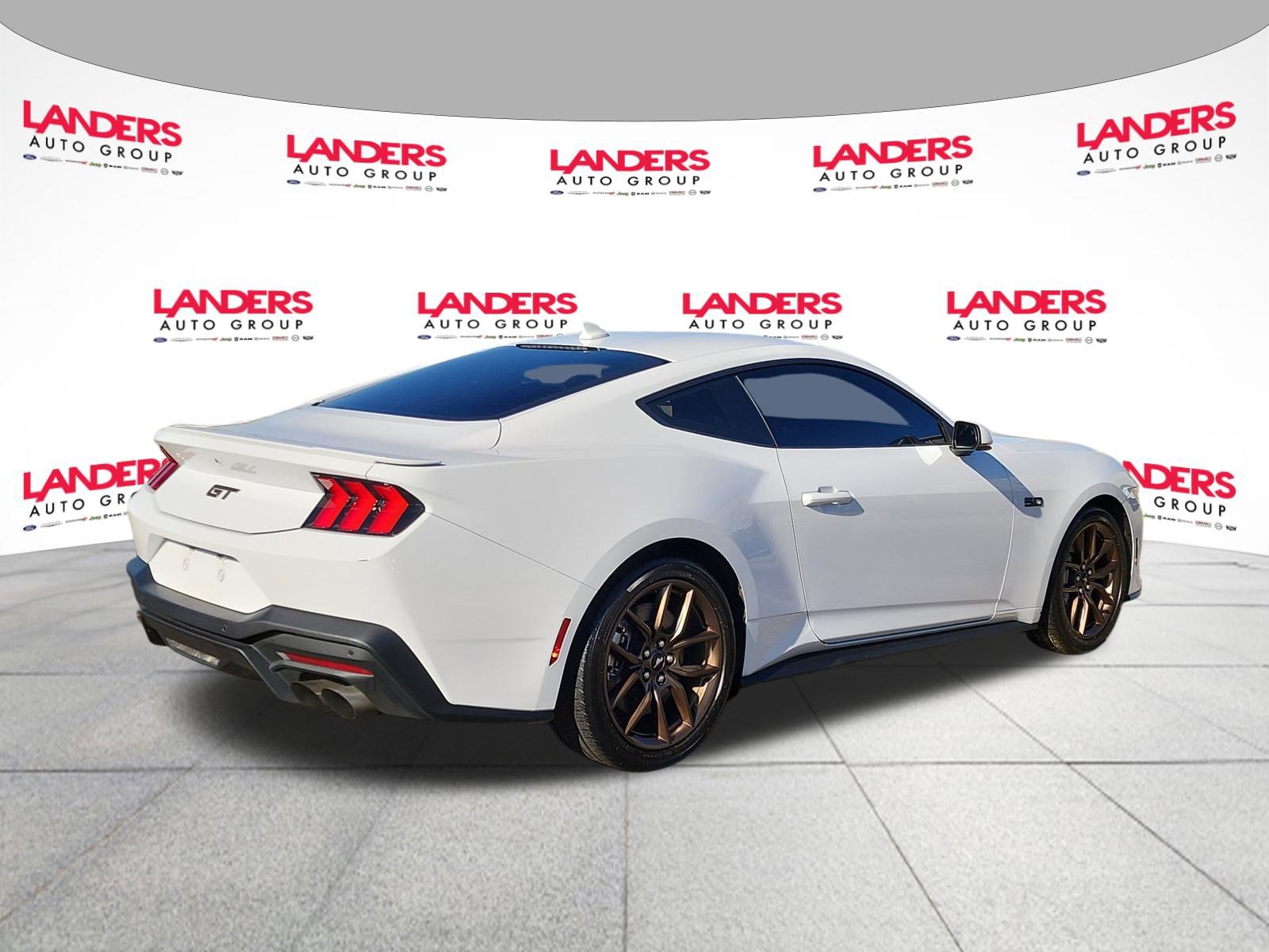 Used 2024 Ford Mustang GT Premium image 3