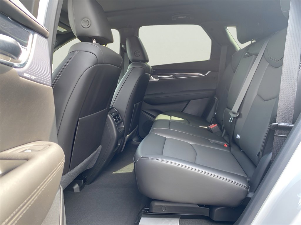 Certified 2024 Cadillac XT5 Premium Luxury image 12