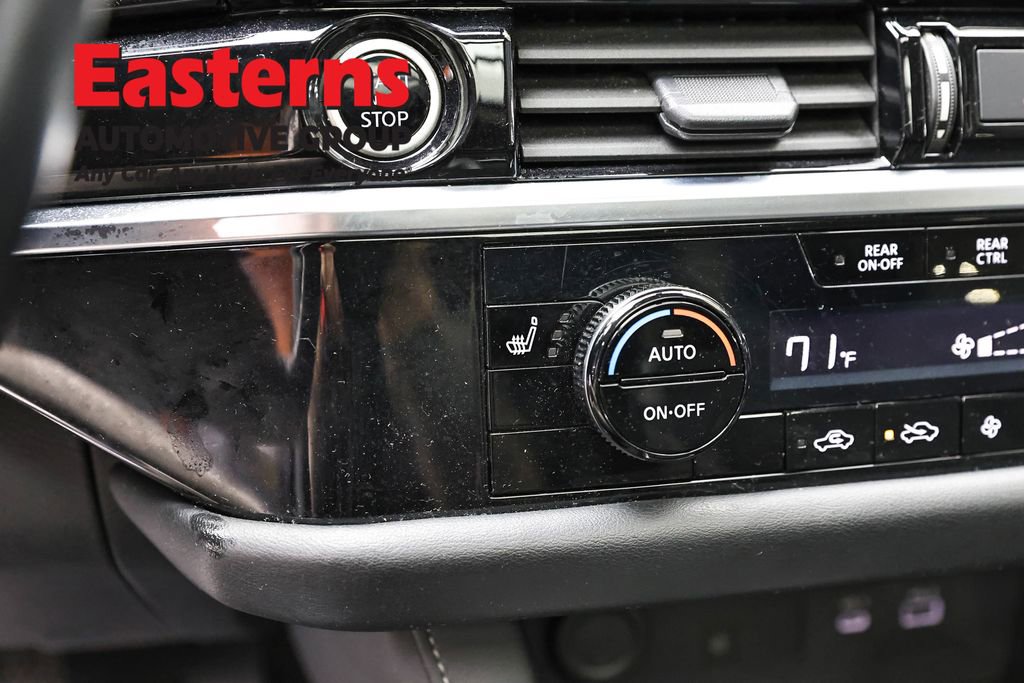 Used 2023 Nissan Pathfinder SL w/ SL Premium Package image 20