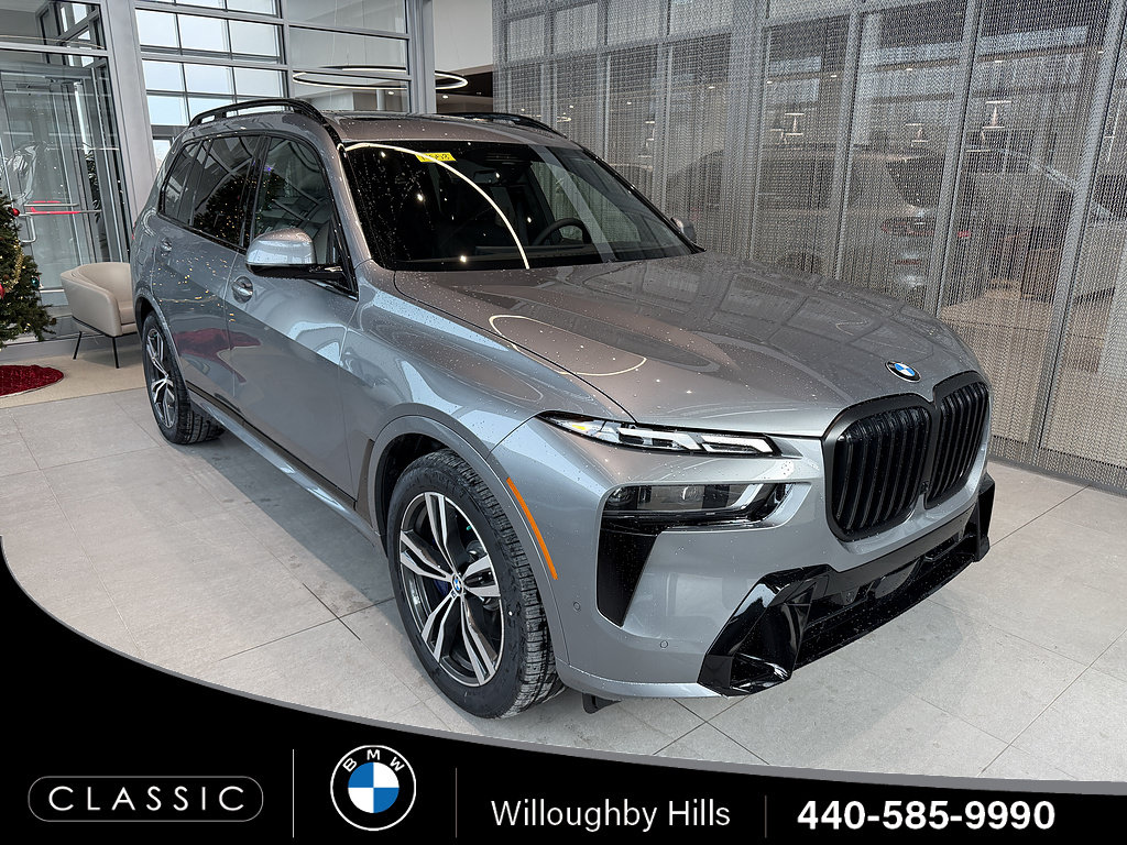 New 2026 BMW X7 xDrive40i w/ M Sport Package
