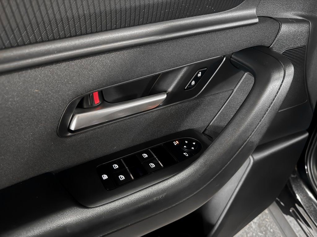 Used 2024 MAZDA CX-90 3.3 Turbo w/ Select Package image 22