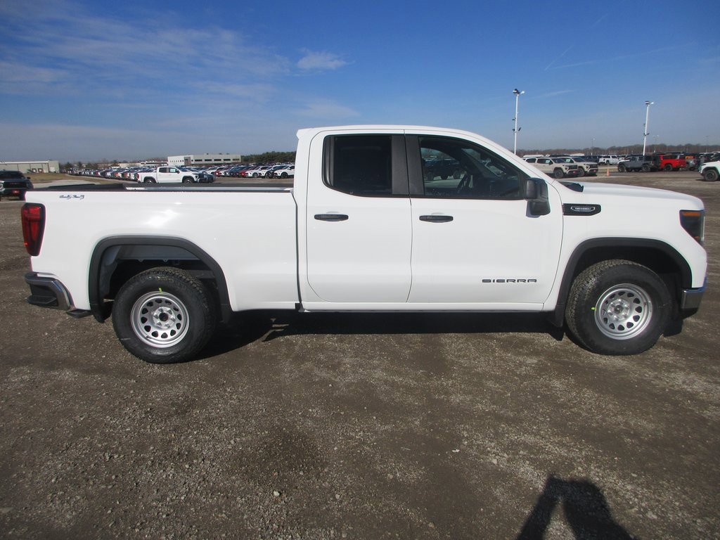 New 2026 GMC Sierra 1500 Pro image 3