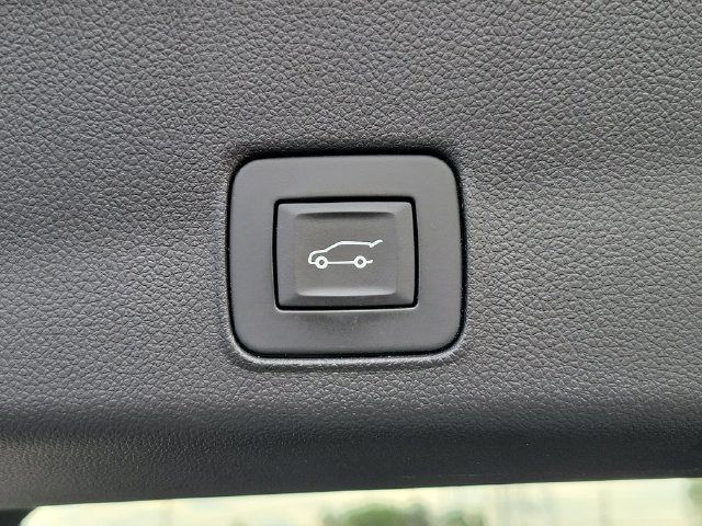 Certified 2024 Chevrolet TrailBlazer RS w/ Convenience Package FWD image 29