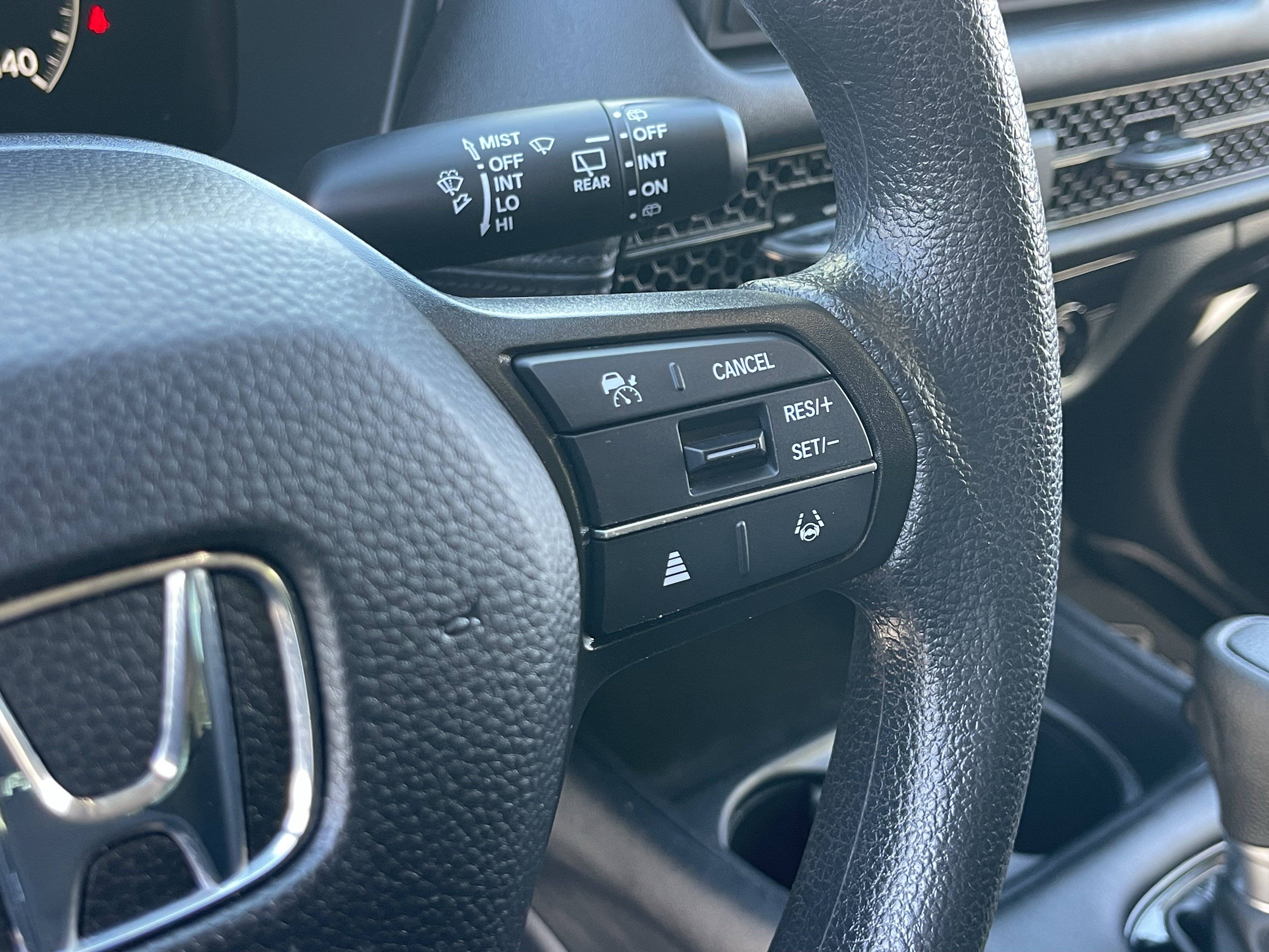 Used 2024 Honda HR-V LX image 24