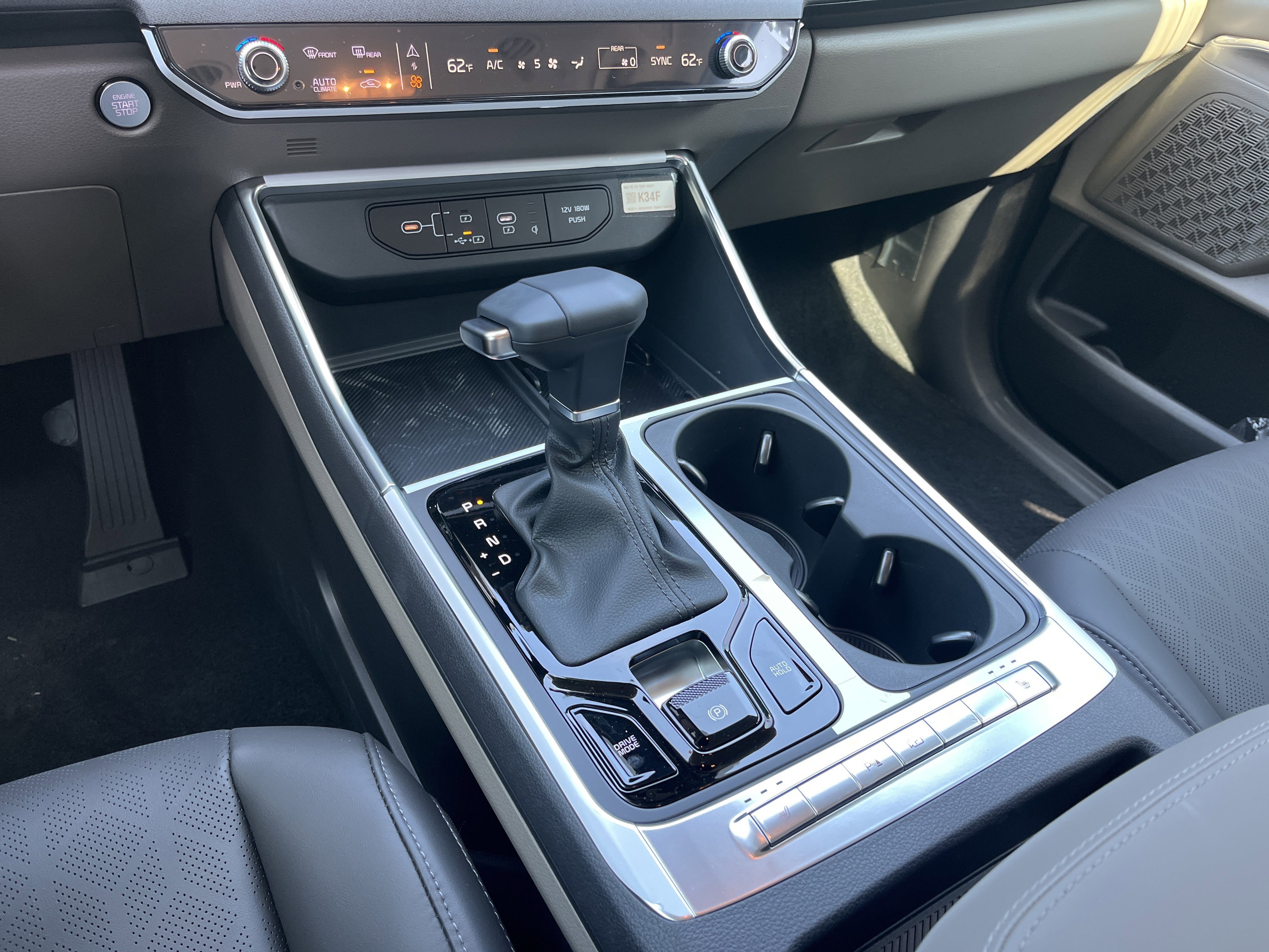 New 2026 Kia Carnival EX image 13