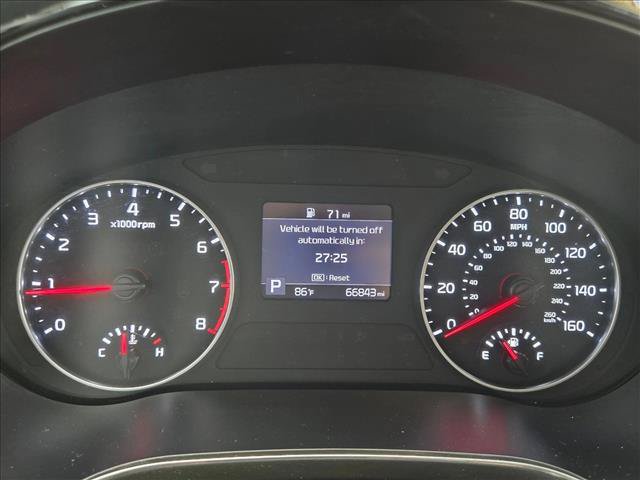 Used 2022 Kia Seltos EX AWD/4WD image 12