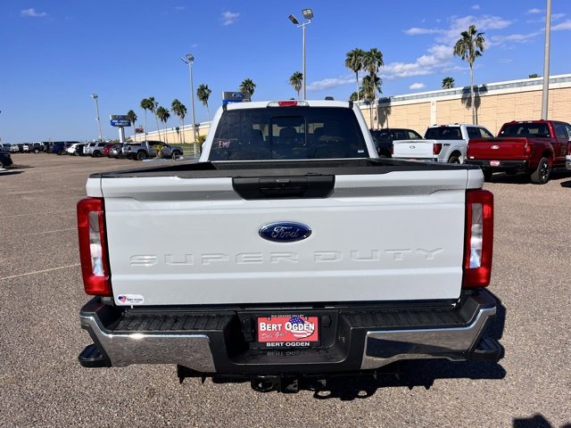 New 2026 Ford F350 2WD Crew Cab Super Duty image 4