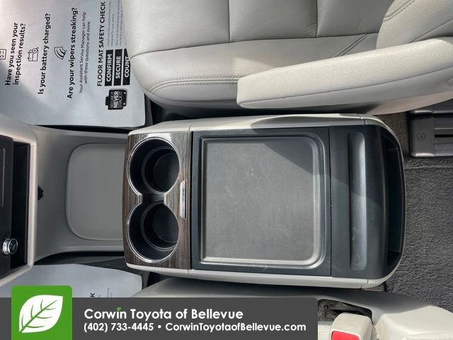 Used 2015 Toyota Sienna XLE w/ XLE Navigation Package image 26