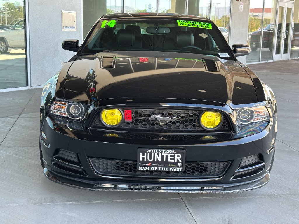 Used 2014 Ford Mustang GT Premium w/ Comfort Package RWD image 11