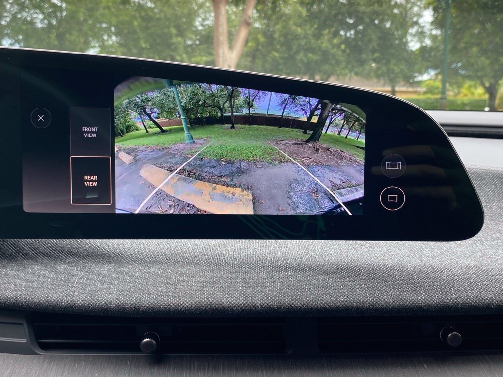 Used 2024 Lucid Air Pure RWD image 28