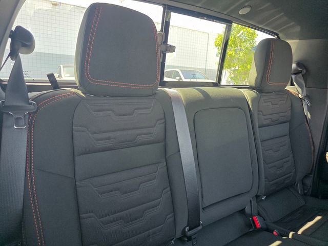 Used 2025 Nissan Frontier PRO-4X image 18