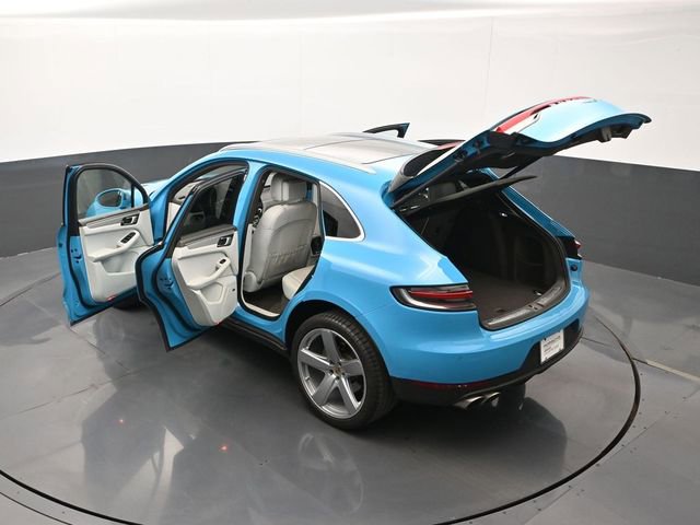 Certified 2019 Porsche Macan S AWD/4WD image 27