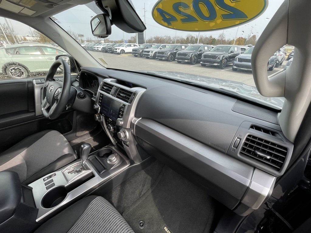 Used 2024 Toyota 4Runner SR5 image 28