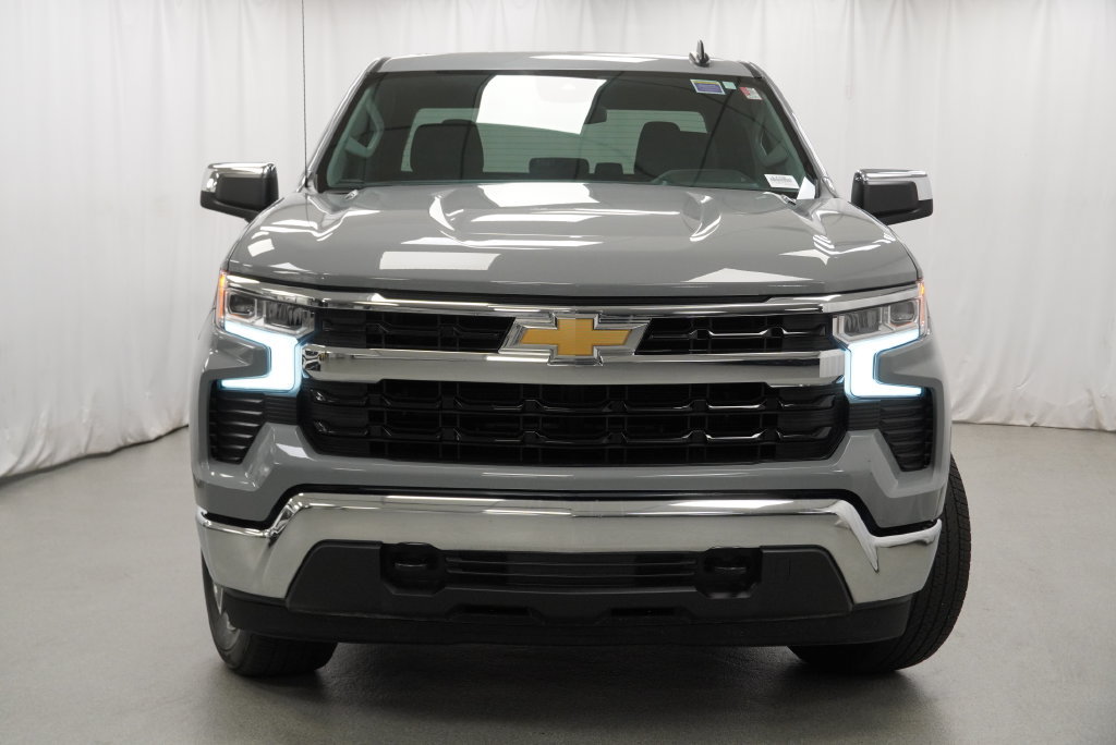 Certified 2024 Chevrolet Silverado 1500 LT AWD/4WD image 9