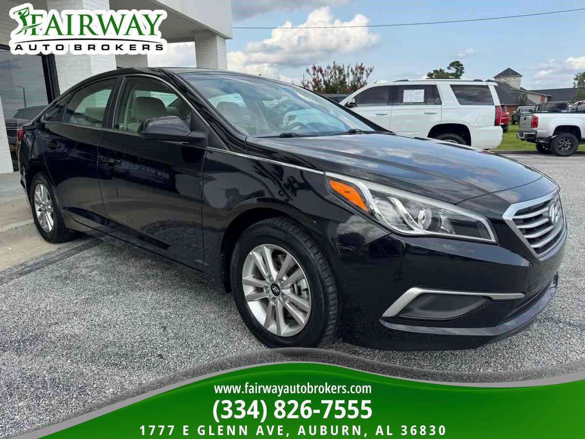Used 2017 Hyundai Sonata SE FWD image 5