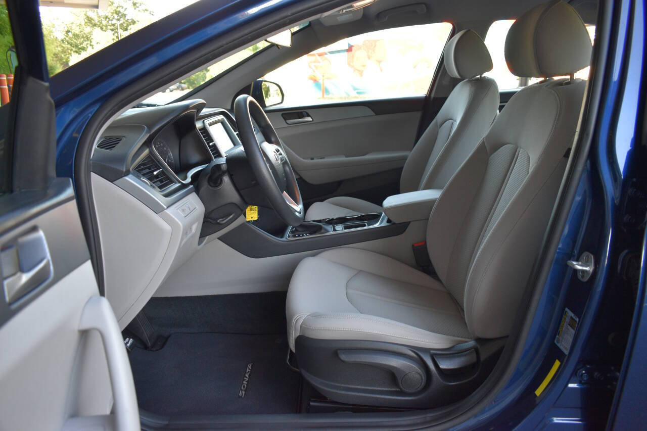 Used 2019 Hyundai Sonata ECO FWD image 7