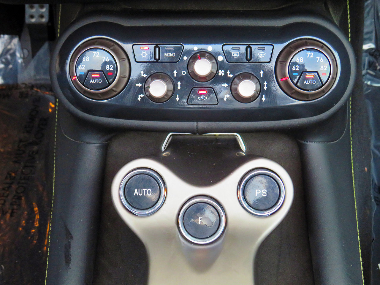 Used 2011 Ferrari California image 34