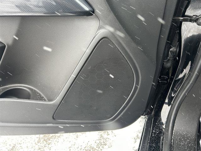 Certified 2022 Chevrolet Colorado Z71 w/ Z71 Midnight Edition image 30