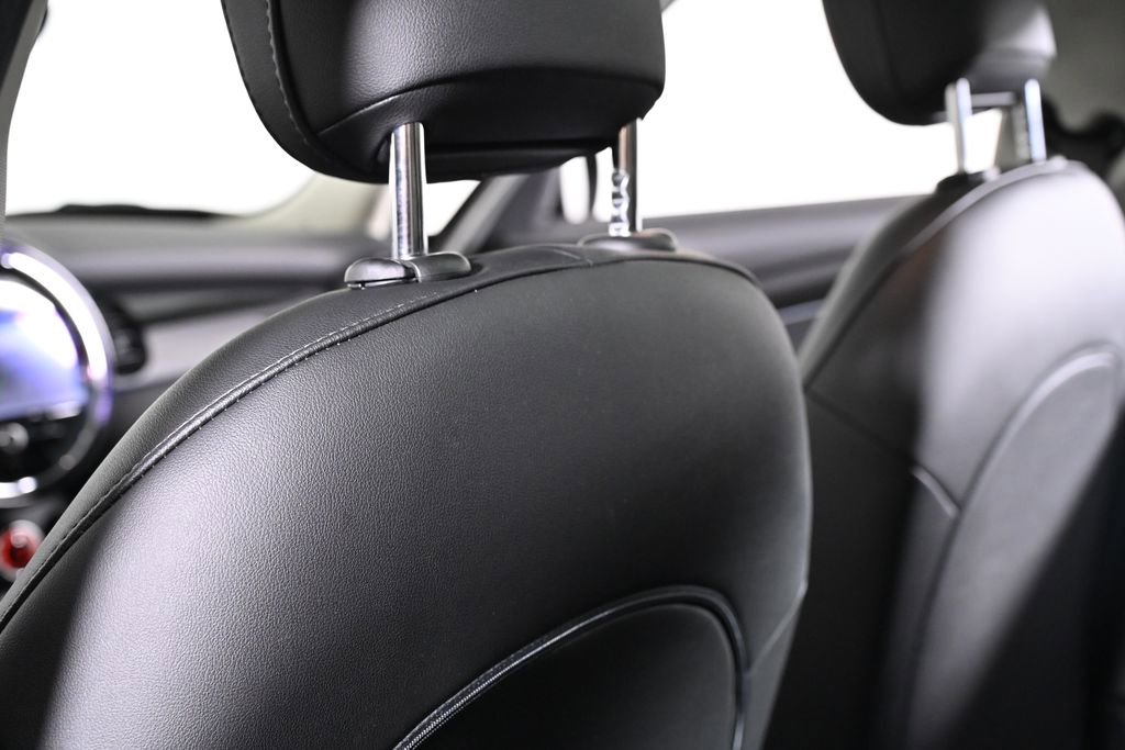 Certified 2023 MINI Cooper 4-Door Hardtop image 27