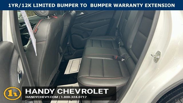 Certified 2025 Chevrolet Trax RS FWD image 31