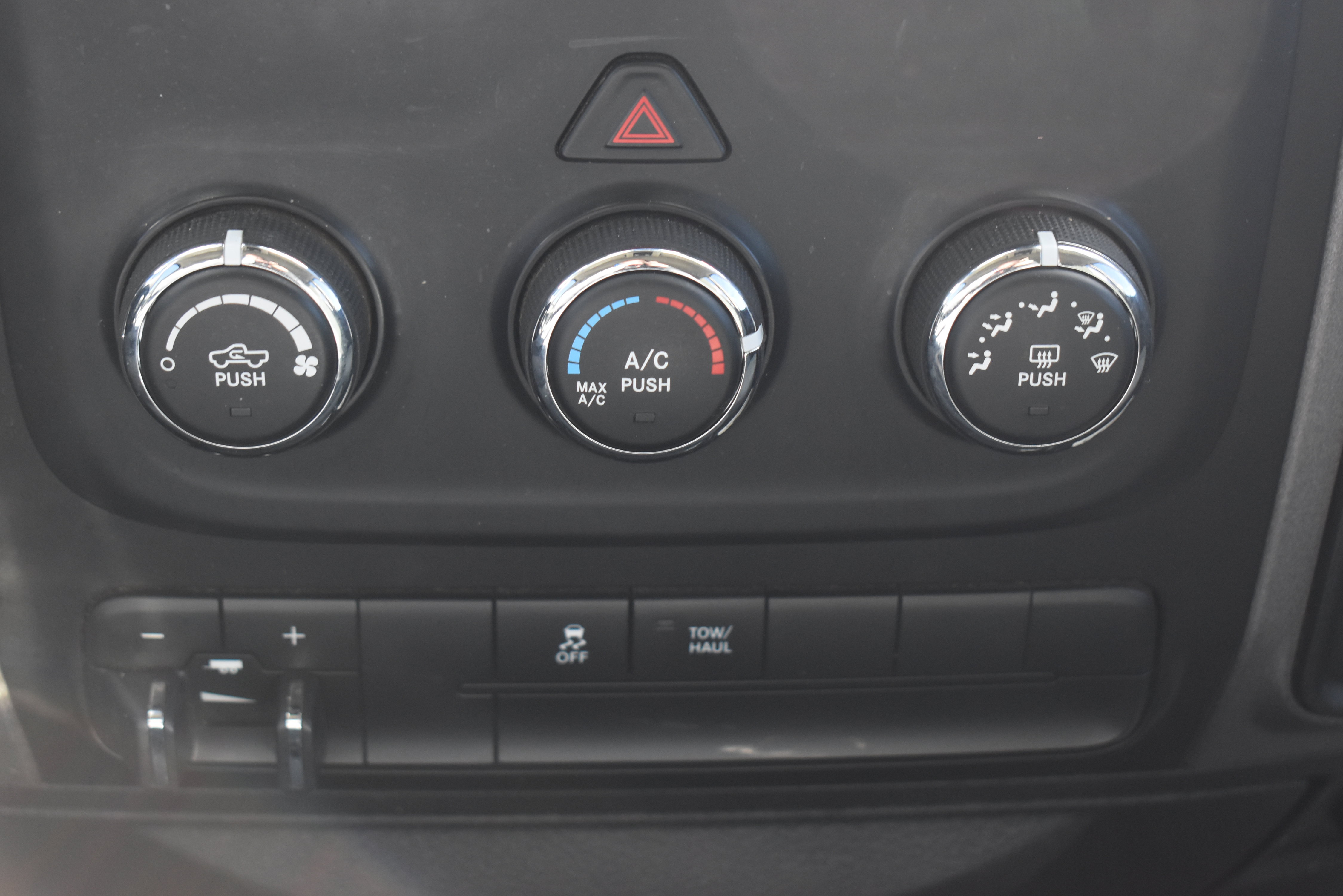 Used 2015 RAM 1500 Tradesman w/ Popular Equipment Group image 32