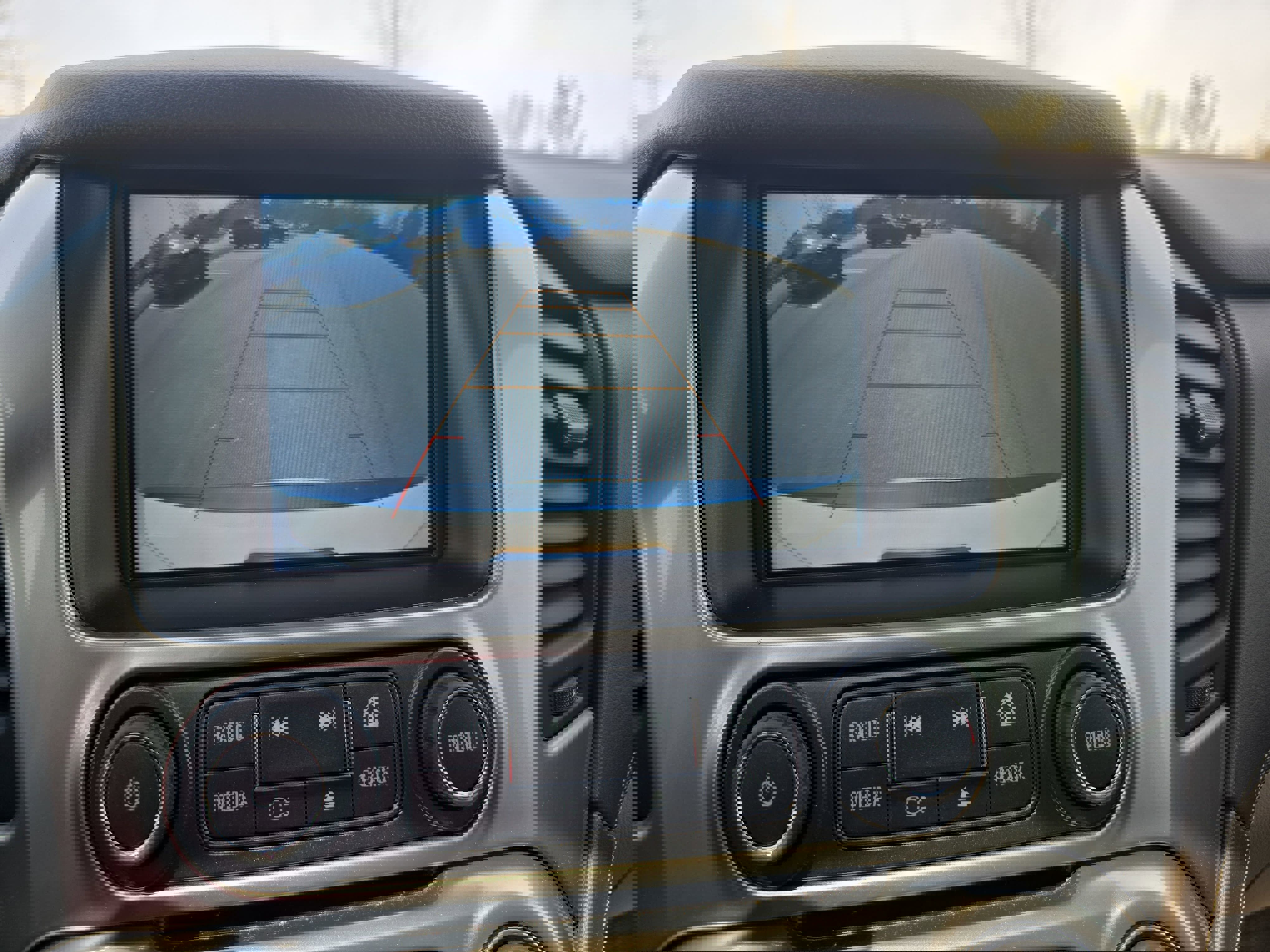 Used 2019 Chevrolet Tahoe LT AWD/4WD image 25