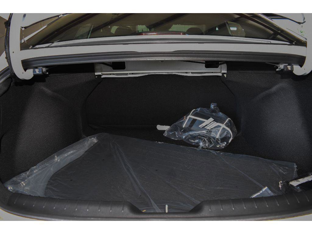 New 2025 Hyundai Elantra Sport image 75