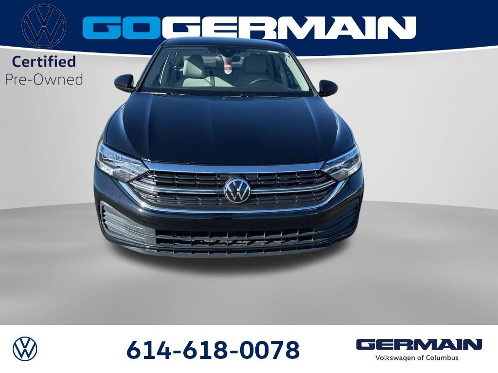 Used 2024 Volkswagen Jetta SE image 11