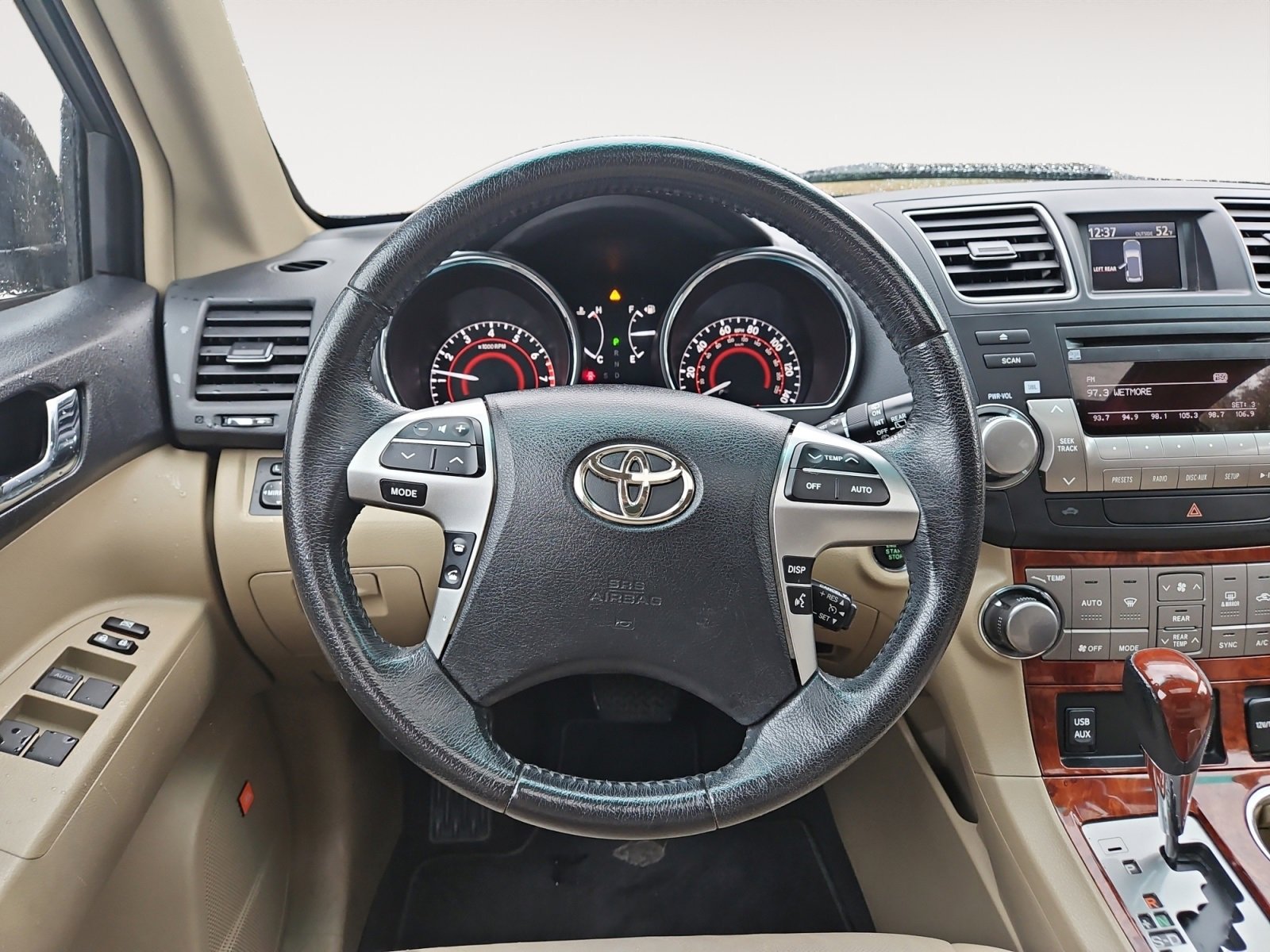 Used 2012 Toyota Highlander Limited image 12