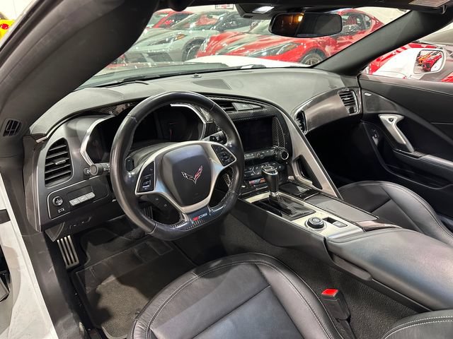 Used 2016 Chevrolet Corvette Z06 w/ Z07 Performance Package RWD image 11