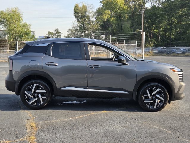New 2027 Nissan Kicks SV FWD image 6