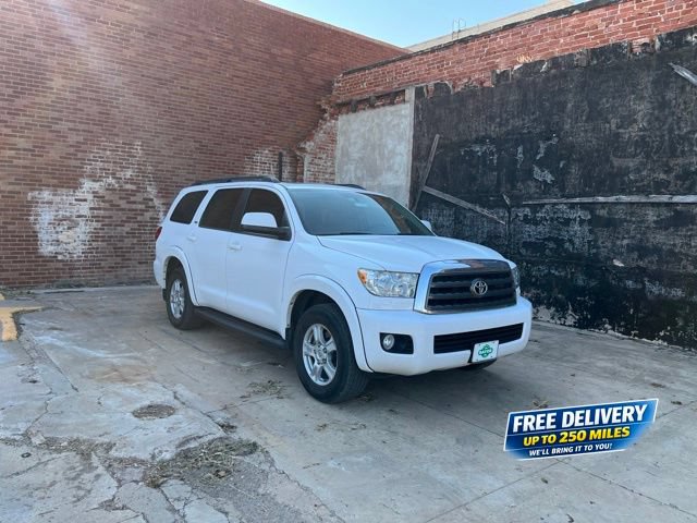 Used 2016 Toyota Sequoia SR5 w/ Premium Package