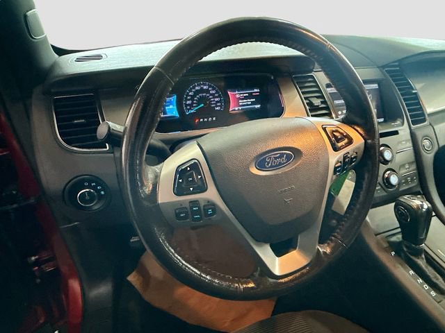 Used 2013 Ford Taurus SEL image 12
