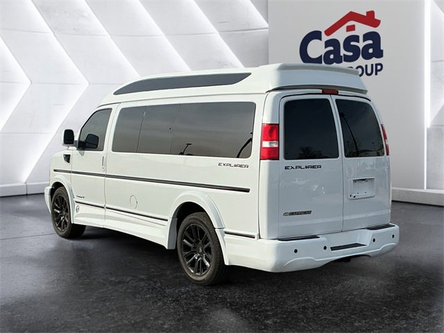 Used 2021 Chevrolet Express 2500 LS w/ Enhanced Convenience Package image 8
